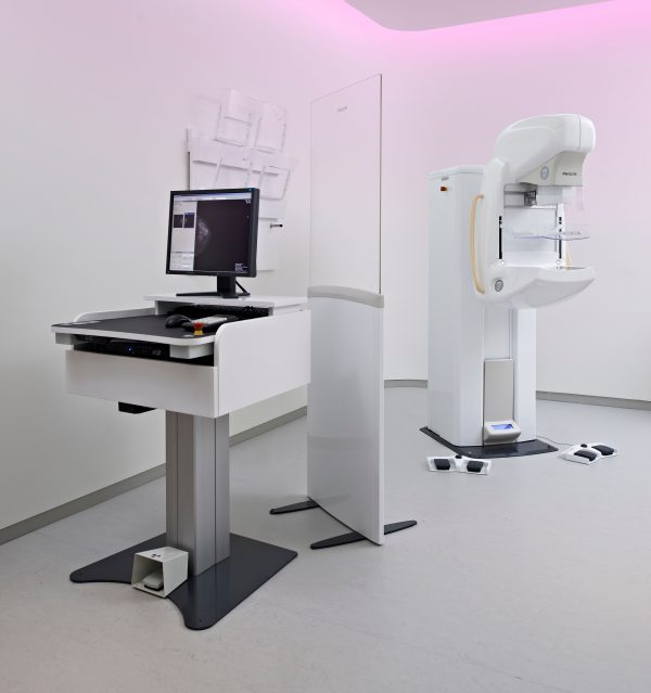 •Düşük dozlu, kontrastsız spektral görüntüleme yapabilen ilk tam alan dijital mammografi sistemi. • Diğer büyük şirketlere kıyasla çok düşük radyasyon dozunda -> %40 daha az ortalama doz azaltmada olağanüstü görüntü kalitesini